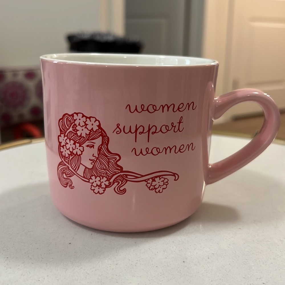 Women Support Women Mug